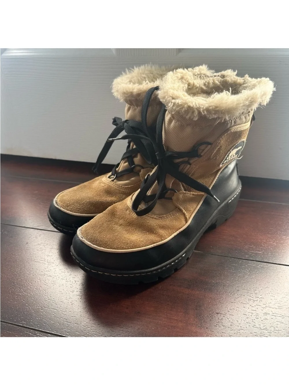 Size 8 Sorel Women’s Tivoli III Waterproof Suede Fur Winter Snow Boots - Picture 8 of 11